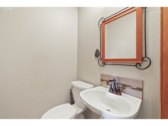 16063 Sw WESTMINSTER Dr, Portland, OR 97224