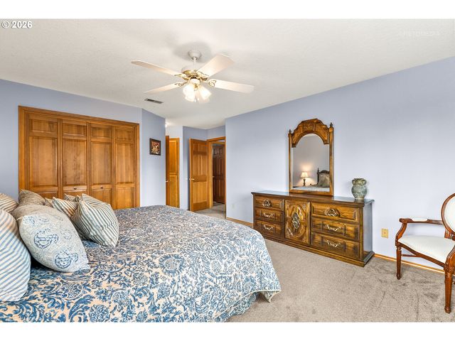 16063 Sw WESTMINSTER Dr, Portland, OR 97224