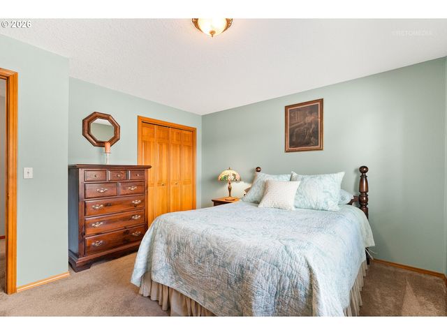 16063 Sw WESTMINSTER Dr, Portland, OR 97224