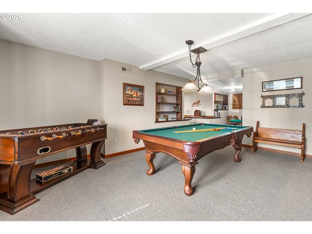 16063 Sw WESTMINSTER Dr, Portland, OR 97224