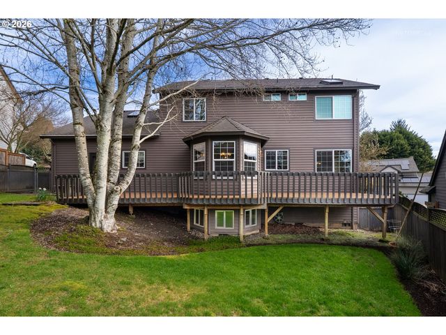 16063 Sw WESTMINSTER Dr, Portland, OR 97224