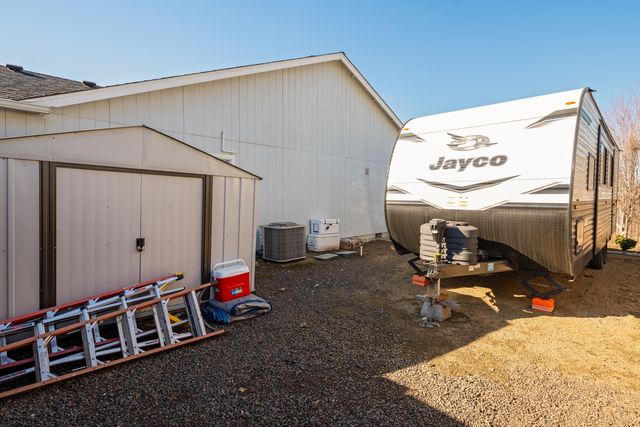 3617 Cedar Links Drive, Medford, OR 97504