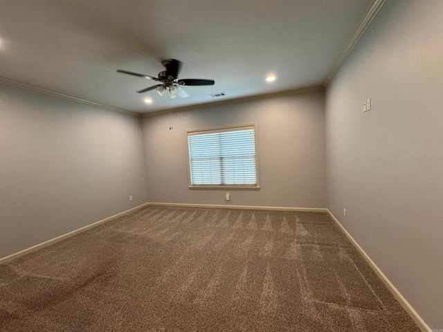 617 Edgemoor Terrace, Benton, AR 72015