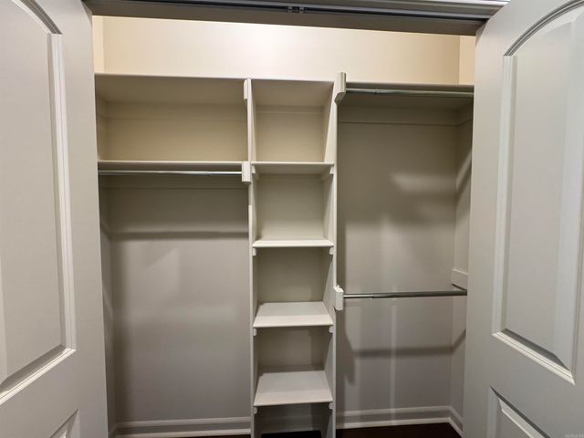 617 Edgemoor Terrace, Benton, AR 72015