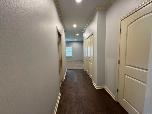 617 Edgemoor Terrace, Benton, AR 72015