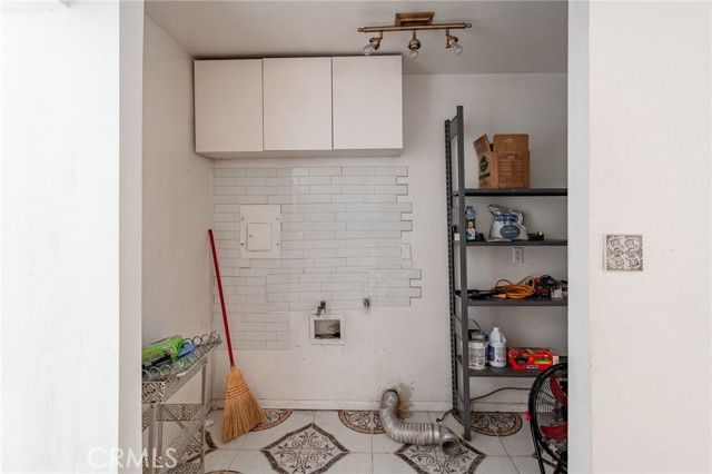 16413 Downey, Paramount, CA 90723