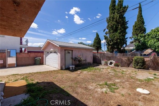 16413 Downey, Paramount, CA 90723