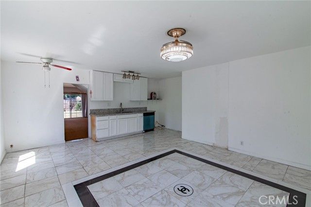 16413 Downey, Paramount, CA 90723