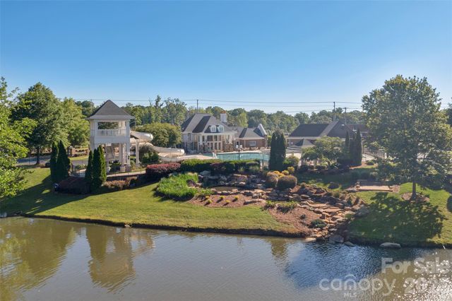 3518 Mcpherson Street, Waxhaw, NC 28173