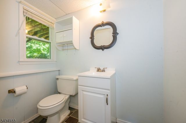 11 Southview Rd, Randolph Twp., NJ 07869