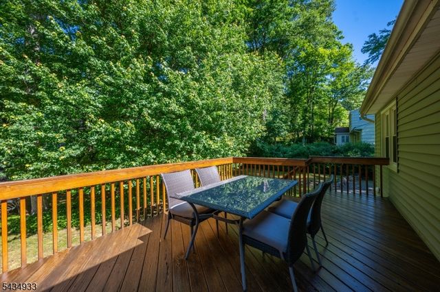 11 Southview Rd, Randolph Twp., NJ 07869