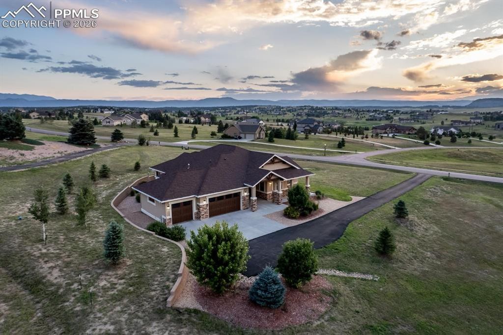 19733 Royal Troon Drive, Monument, CO 80132
