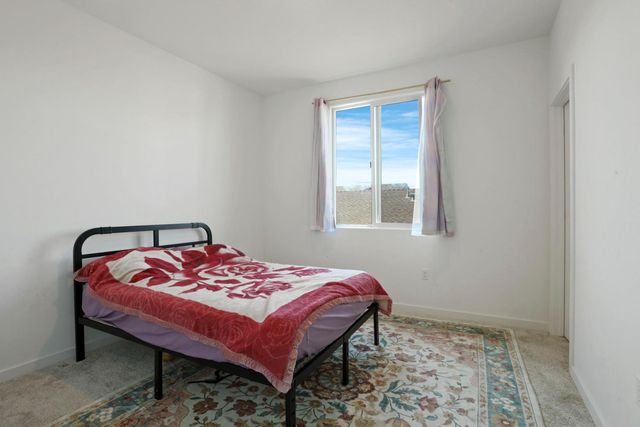 7048 Blue Bay Ln, Stockton, CA 95219