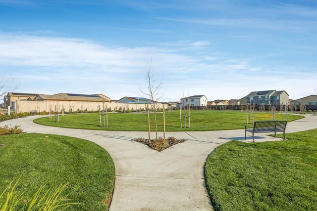 7048 Blue Bay Ln, Stockton, CA 95219