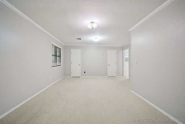 1181 Deer Creek, Pryor, OK 74361