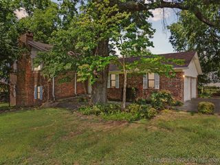 1181 Deer Creek, Pryor, OK 74361