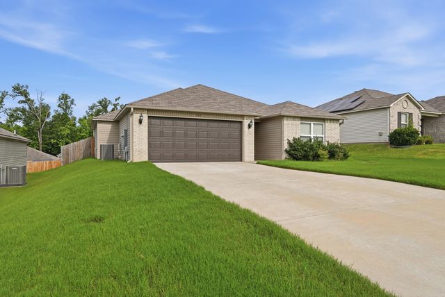 108 Giselle Drive, Little Rock, AR 72204