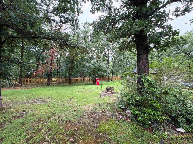 5711 Red Bud Lane, Little Rock, AR 72210