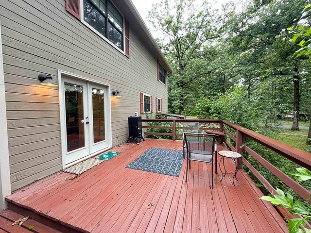 5711 Red Bud Lane, Little Rock, AR 72210