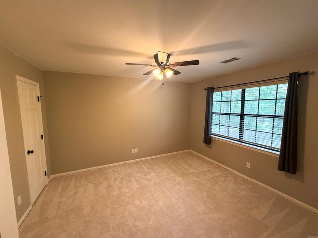5711 Red Bud Lane, Little Rock, AR 72210