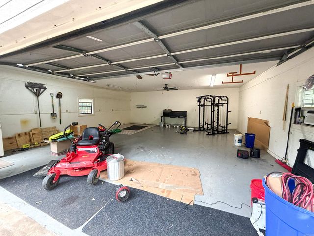 5711 Red Bud Lane, Little Rock, AR 72210