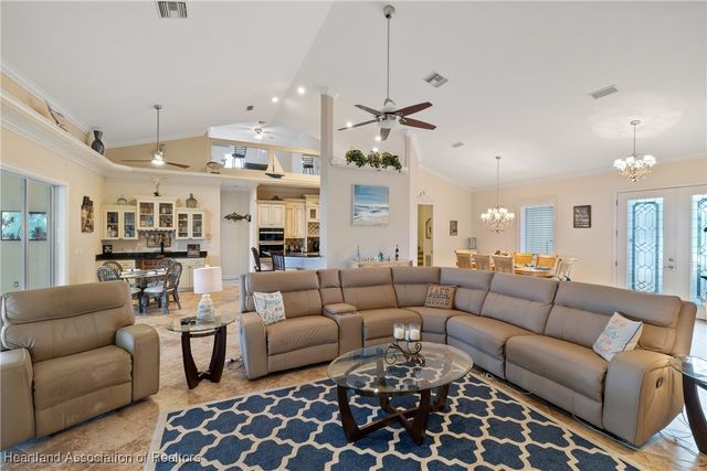 167 South Bear Pointe Drive, Lake Placid, FL 33852