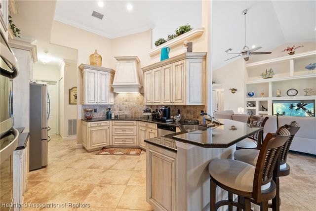 167 South Bear Pointe Drive, Lake Placid, FL 33852