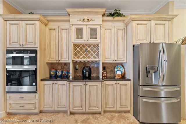 167 South Bear Pointe Drive, Lake Placid, FL 33852