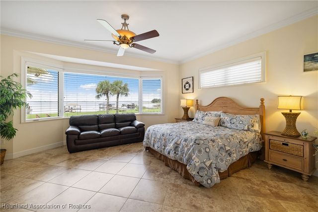 167 South Bear Pointe Drive, Lake Placid, FL 33852