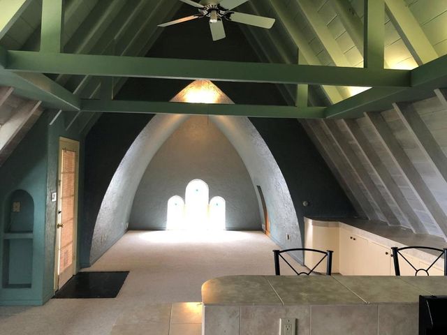 160 Monterey Avenue, Pacific Grove, CA 93950