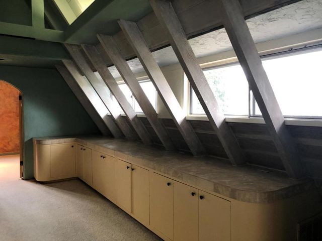 160 Monterey Avenue, Pacific Grove, CA 93950