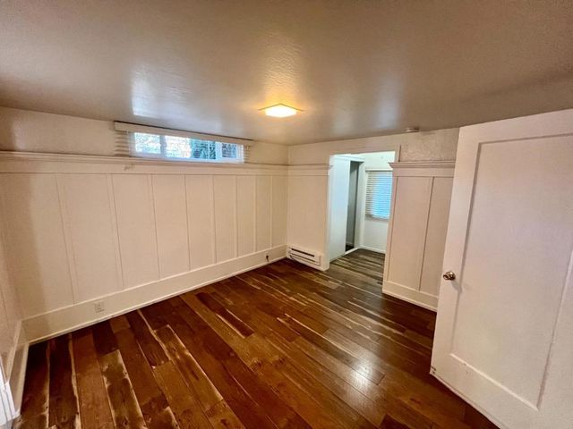 160 Monterey Avenue, Pacific Grove, CA 93950