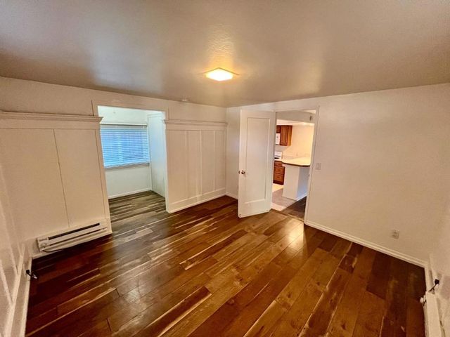 160 Monterey Avenue, Pacific Grove, CA 93950