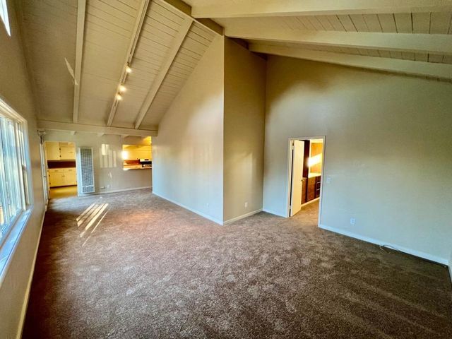 160 Monterey Avenue, Pacific Grove, CA 93950