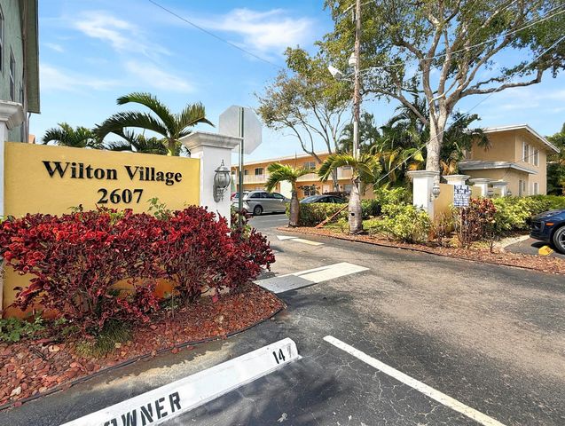 2607 NE 8th Avenue 29, Wilton Manors, FL 33334