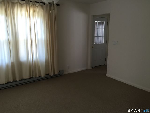 22 Windell Place, Stamford, CT 06906