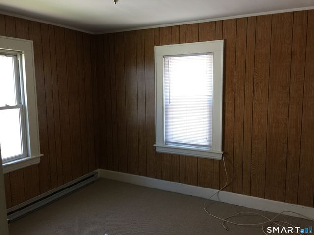 22 Windell Place, Stamford, CT 06906