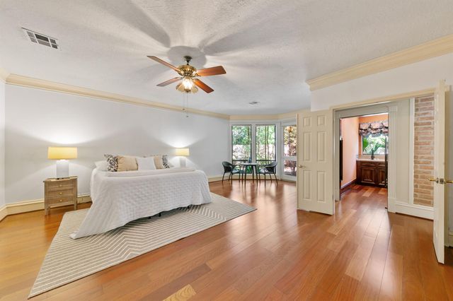 11818 Castle Ridge Drive, Houston, TX 77077