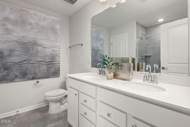 625 Branthurst Drive, Fuquay Varina, NC 27526