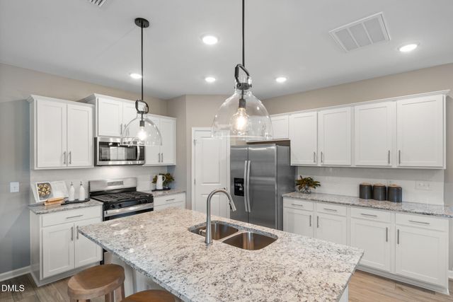 625 Branthurst Drive, Fuquay Varina, NC 27526