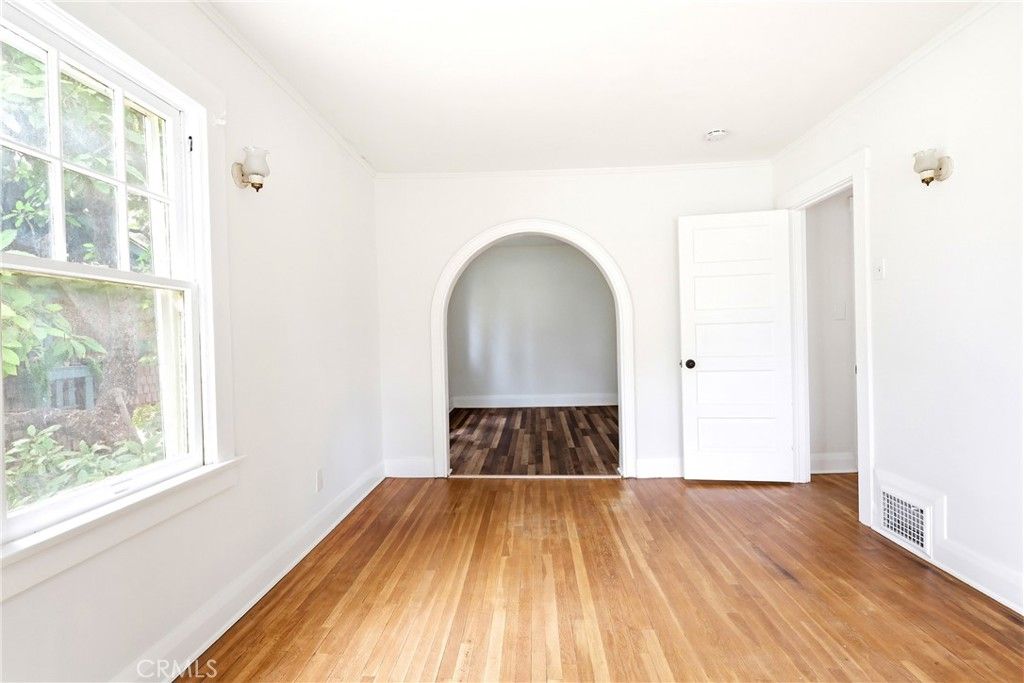 Image 13 of property listing at 691 N Euclid, Upland, CA 91786