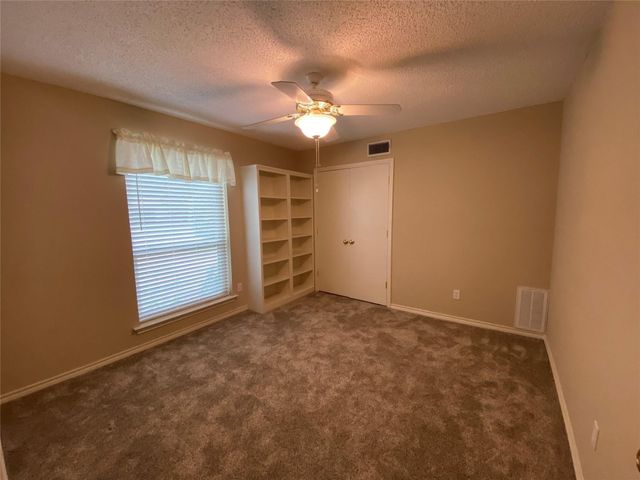 909 Hillsdale Drive, Richardson, TX 75081