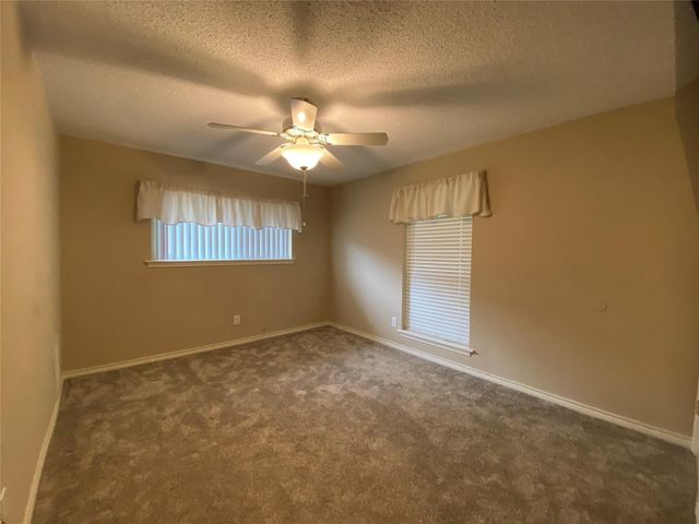 909 Hillsdale Drive, Richardson, TX 75081