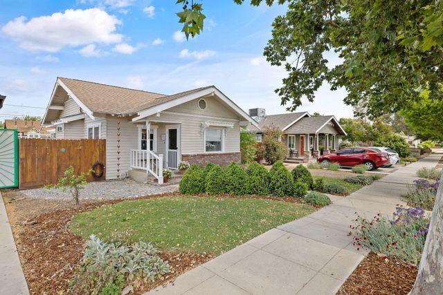 533 S E Street, Exeter, CA 93221