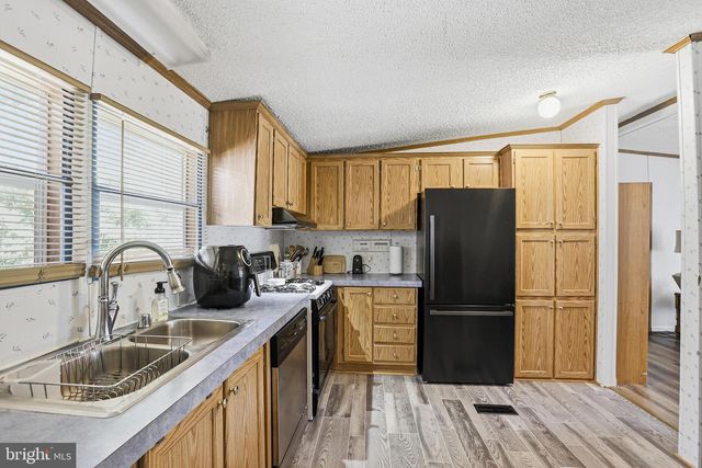 2094 KELSEY CT, King George, VA 22485
