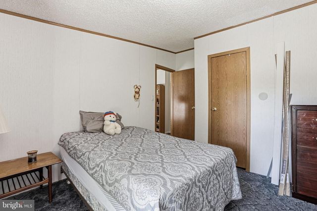 2094 KELSEY CT, King George, VA 22485