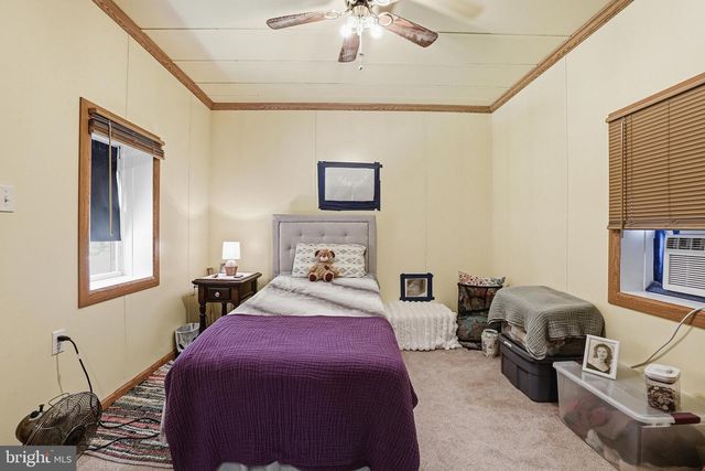 2094 KELSEY CT, King George, VA 22485