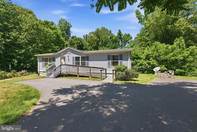 2094 KELSEY CT, King George, VA 22485