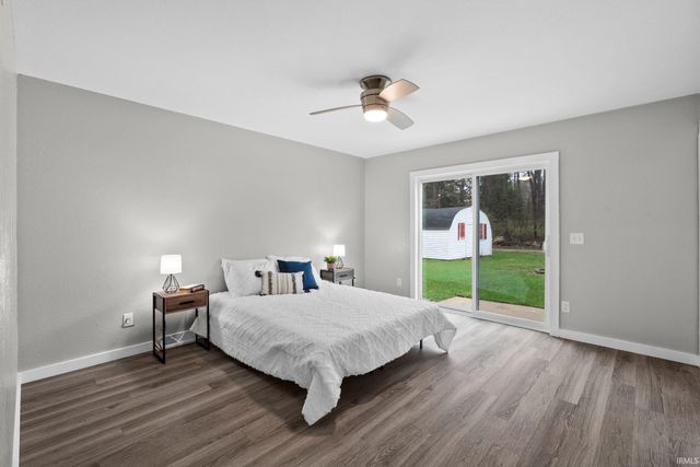 8930 E Crow Road, Syracuse, IN 46567