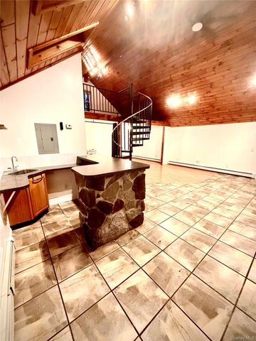 13 Spring Street 2B, Warwick, NY 10990